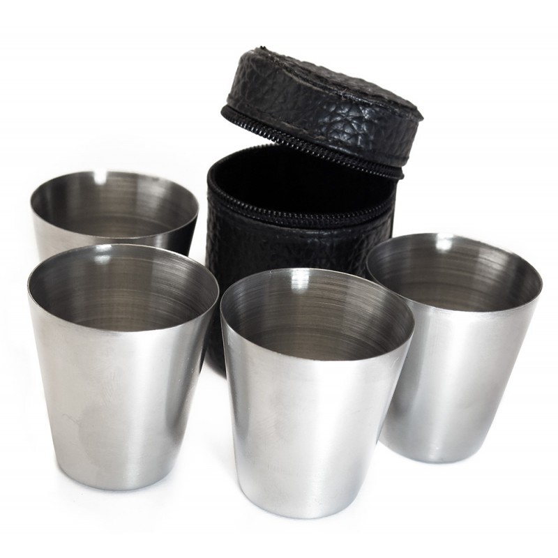 Набор металических стаканов большие