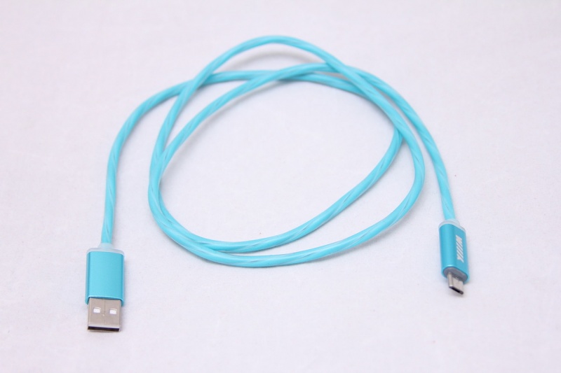 Кабель-переходник светящийся USB-USB Type-C синий (CBL710-UTC-10BU) WIIIX 1m