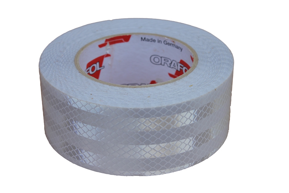 Светоотражающая лента 40 м. (белая со стрелкой)