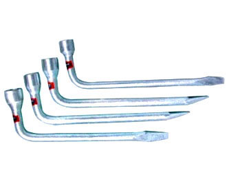 Ключ балонный ST  606  17мм